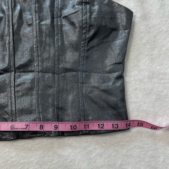 PrettyLittleThing Gray Corset  Bustier Sleeveless Simmering Crop Top - Picture 6 of 12